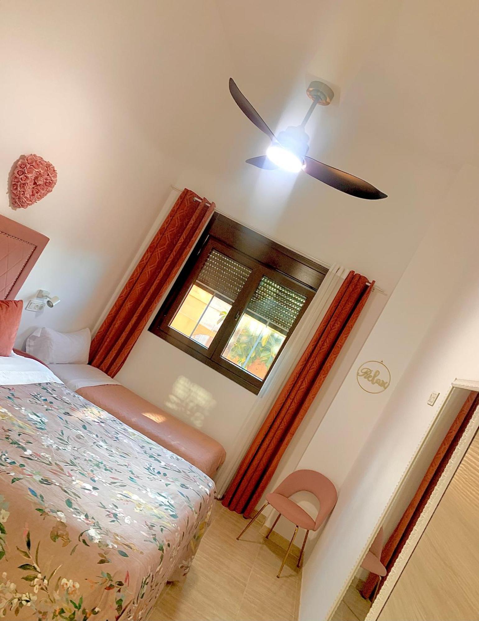 Amplia Vivienda New Para12 Pers A 4 Min Caminando De Playa Con Terraza, Piscina Com, Wifi, Ventiladores De Techo, Lavavajillas Roquetas de Mar Exteriör bild